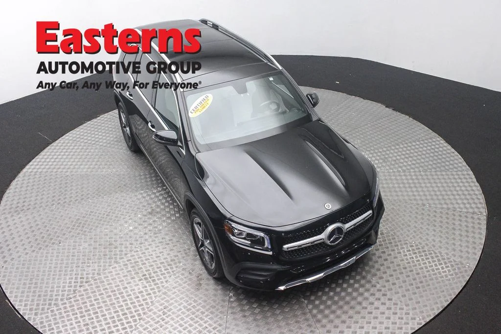 Used 2022 Black Mercedes-Benz GLB 250 image 3