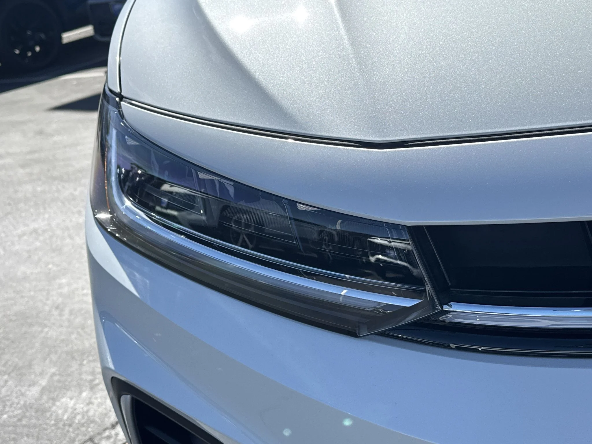 New 2026 Opal White Pearl Volkswagen SEL image 10