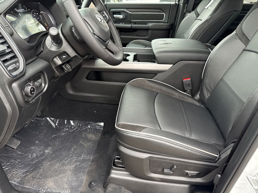 New 2026 Bright White Clear-Coat Exterior Paint RAM Laramie image 25