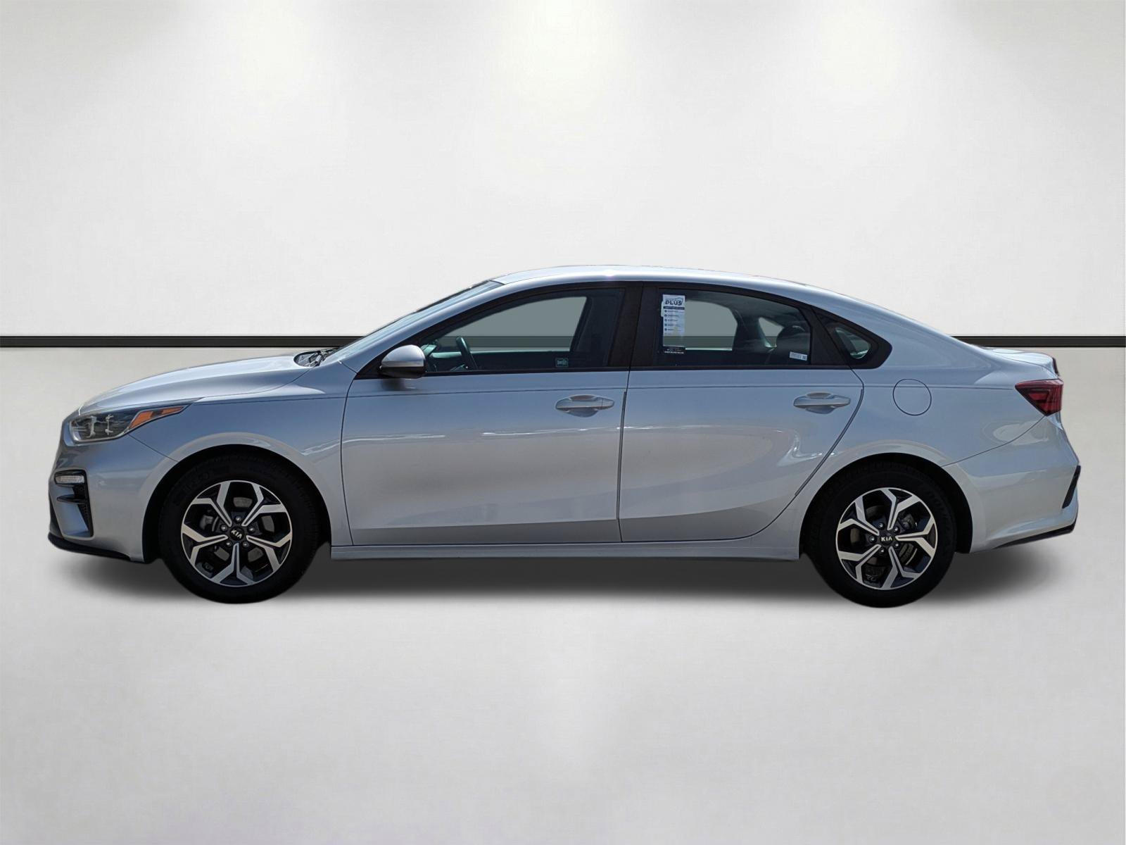 2020 Kia FORTE LXS - Photo 8