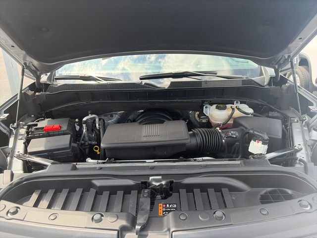 Used 2024 Gray Chevrolet LT image 29
