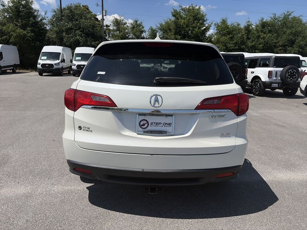 Used 2014  Acura Technology Package image 6