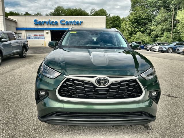 Used 2024 Cypress Toyota XLE image 11