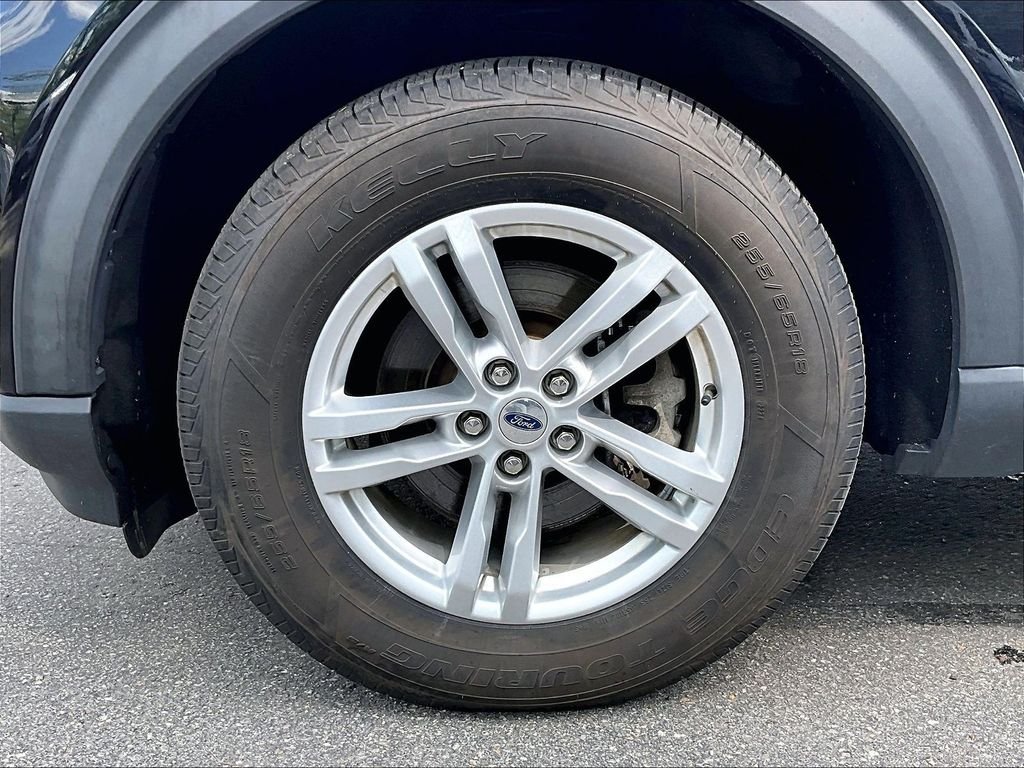 Used 2020 Black Metallic Ford XLT image 7