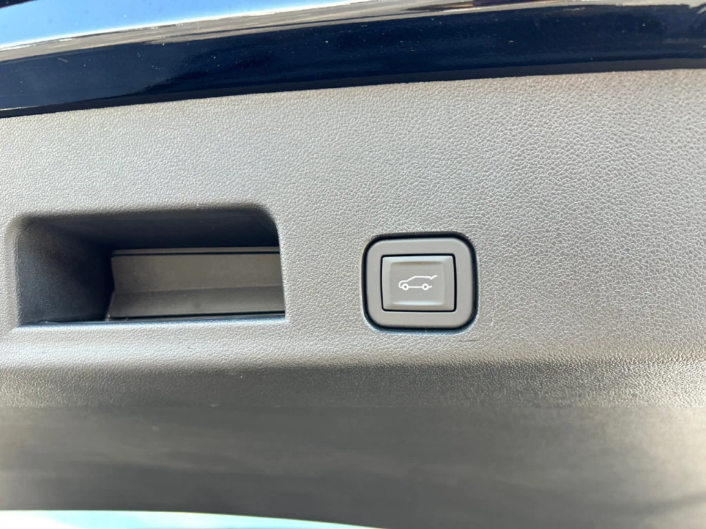 2027 GMC Acadia Denali Ultimate - Photo 36