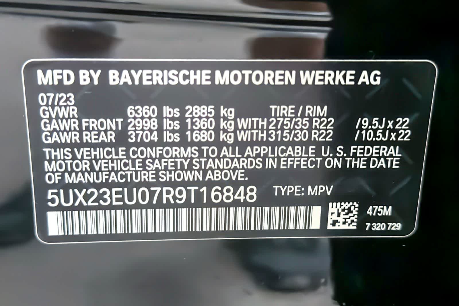 Certified Used 2024 Black Sapphire Metallic BMW xDrive40i image 29