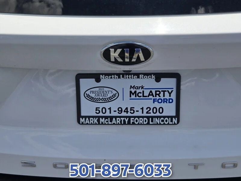 Used 2021 White Pearl KIA S AWD image 16