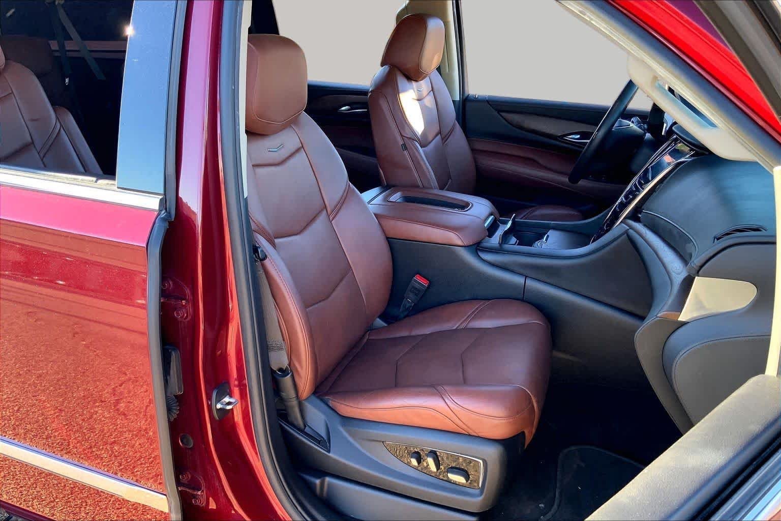 Used 2018 Red Passion Tintcoat Cadillac Premium Luxury image 8