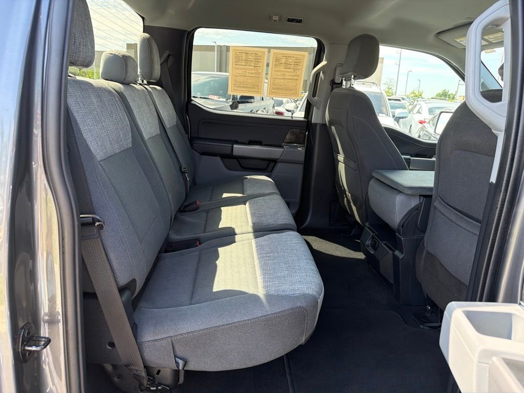 Used 2023 Gray Ford XLT image 19