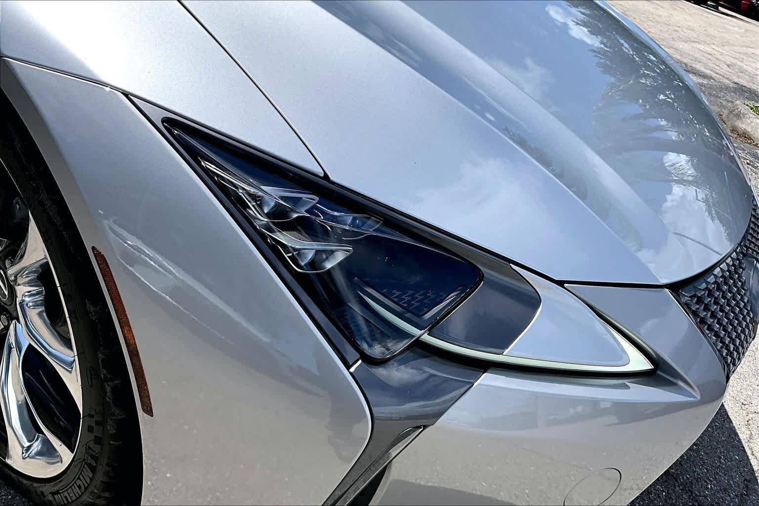 Used 2021 Liquid Platinum Lexus  image 28