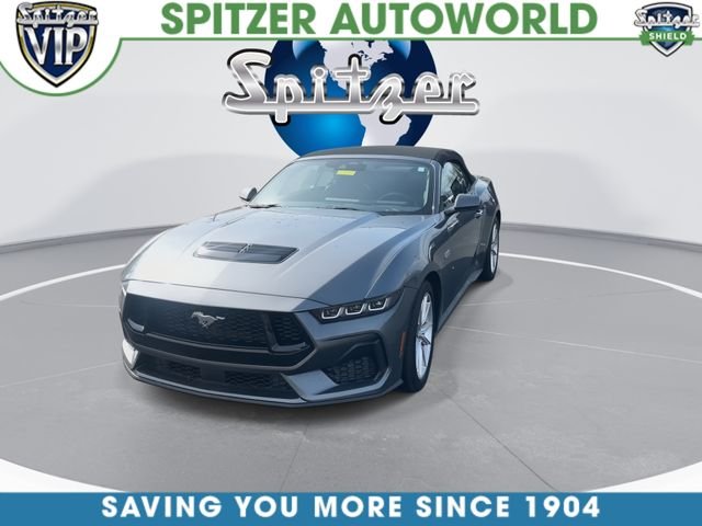 Used 2025 Gray Ford GT Premium image 4