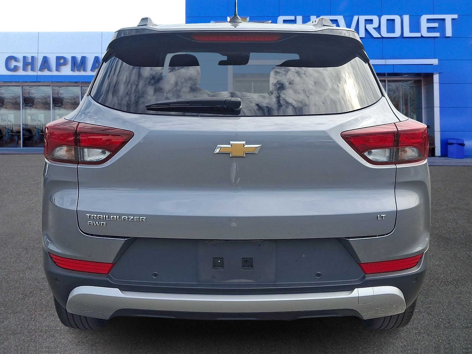 Used 2023 Sterling Gray Metallic Chevrolet LT image 5