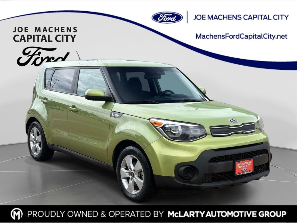 Used 2019 Green Kia Base image 1