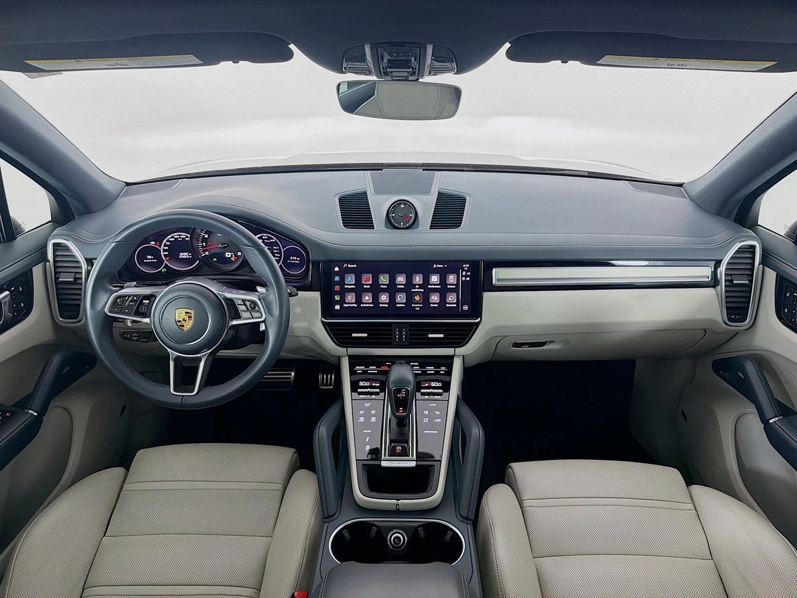 2022 Porsche Cayenne Platinum Edition - Photo 16