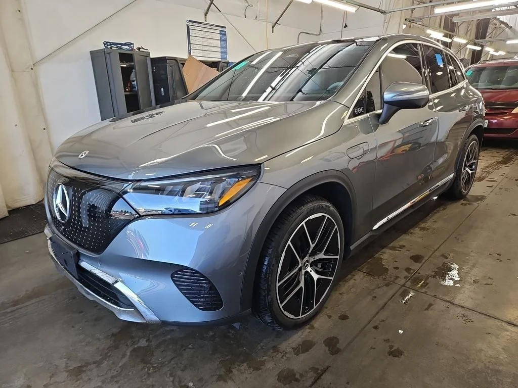 Used 2023 Gray Mercedes-Benz 350 SUV image 4
