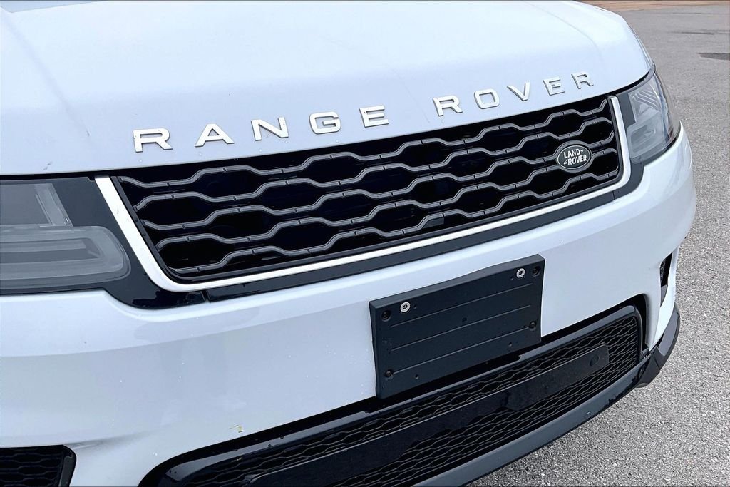 Used 2020 White Land Rover HSE image 28