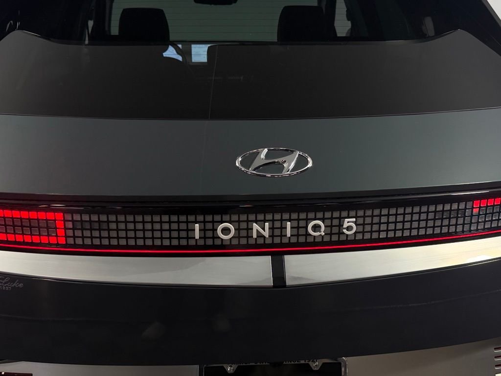 Used 2024 Teal Hyundai Limited image 12