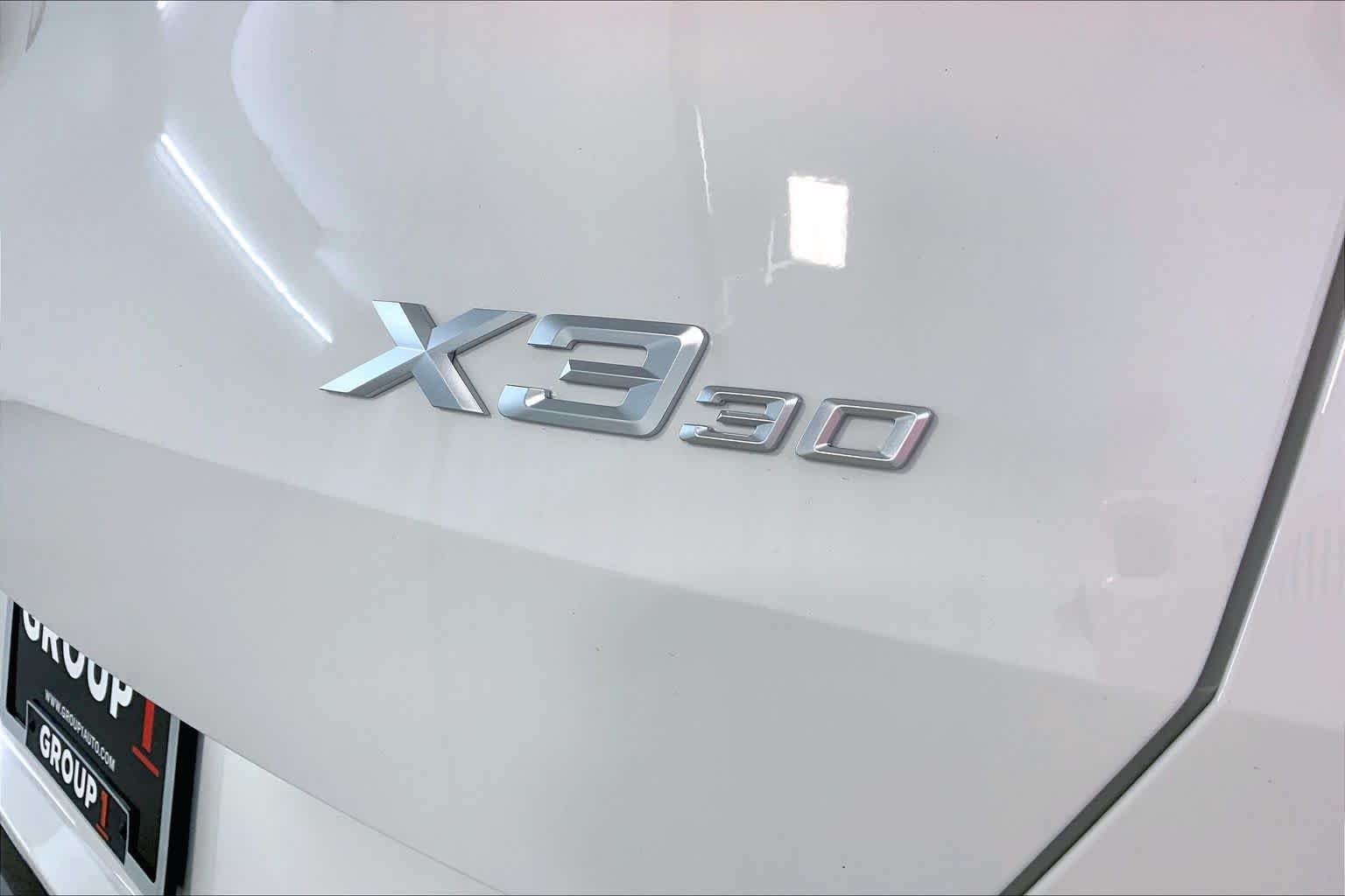 New 2026 Alpine White BMW 30 xDrive image 15