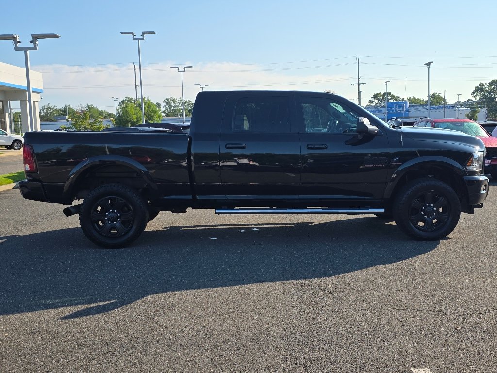 Used 2017 Black Ram Laramie image 19