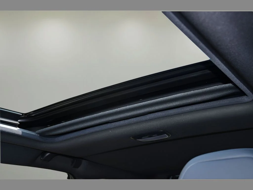 Used 2026 Black Subaru Sport Hybrid image 14