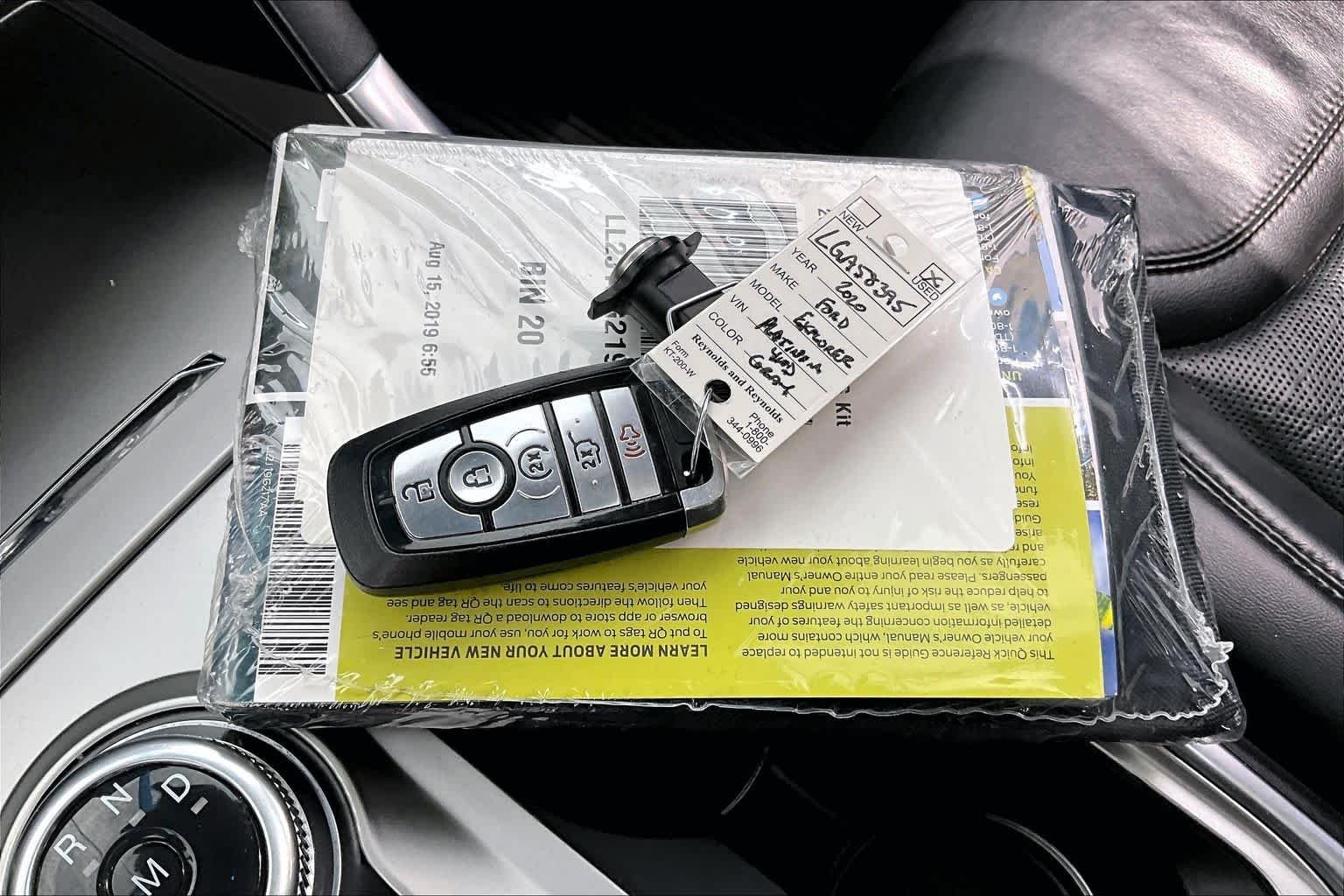 Used 2020 Magnetic Ford Platinum image 15