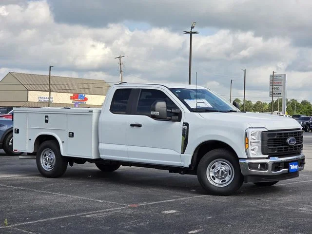 New 2026 Oxford White Ford F-250® XL image 2