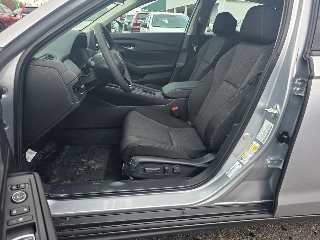 2026 Honda Accord SE - Photo 9
