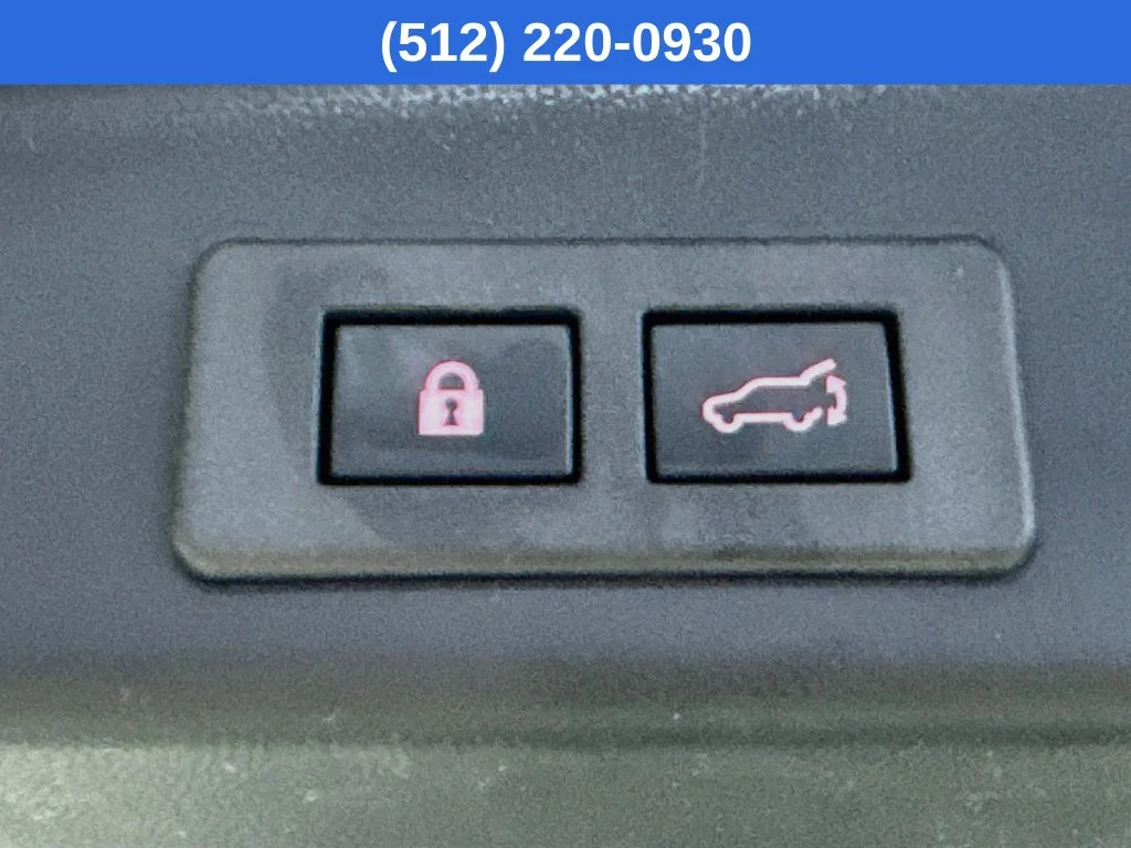 Certified Used 2026 White Subaru Onyx Edition Touring image 34