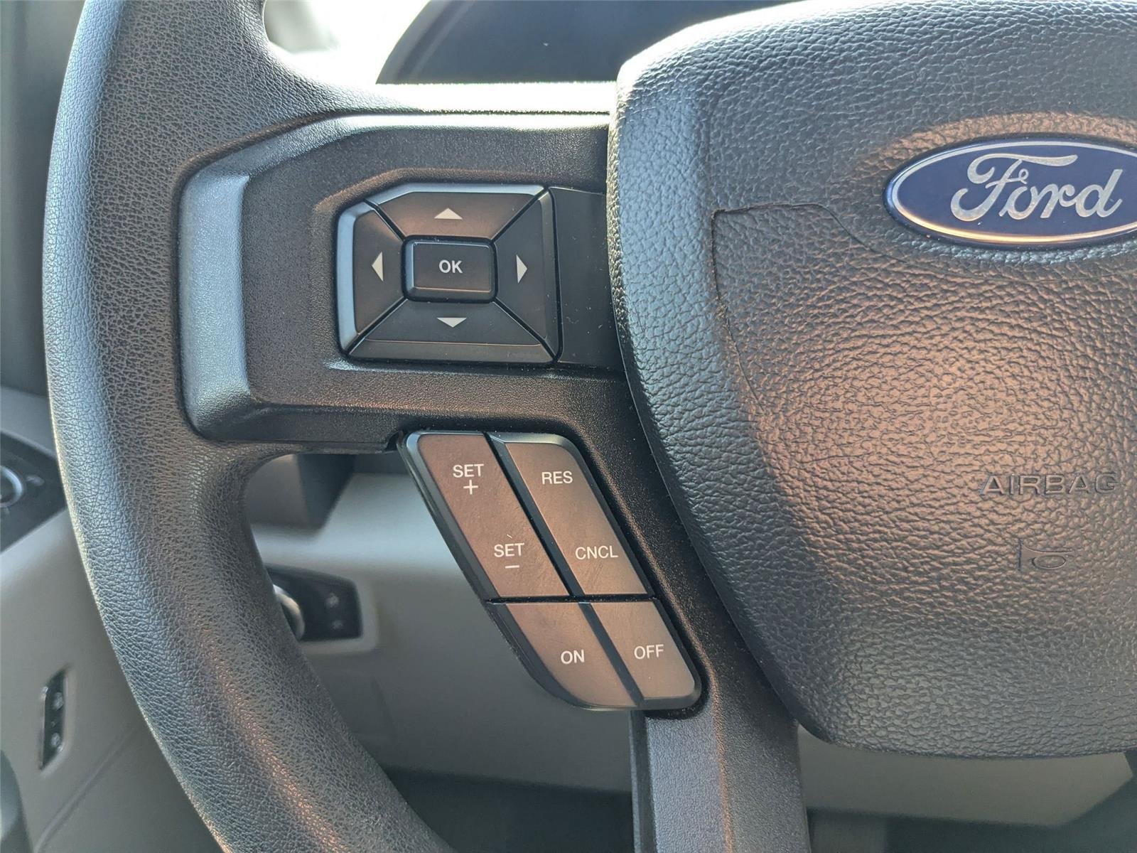 Used 2018 Blue Jeans Metallic Ford XLT image 19