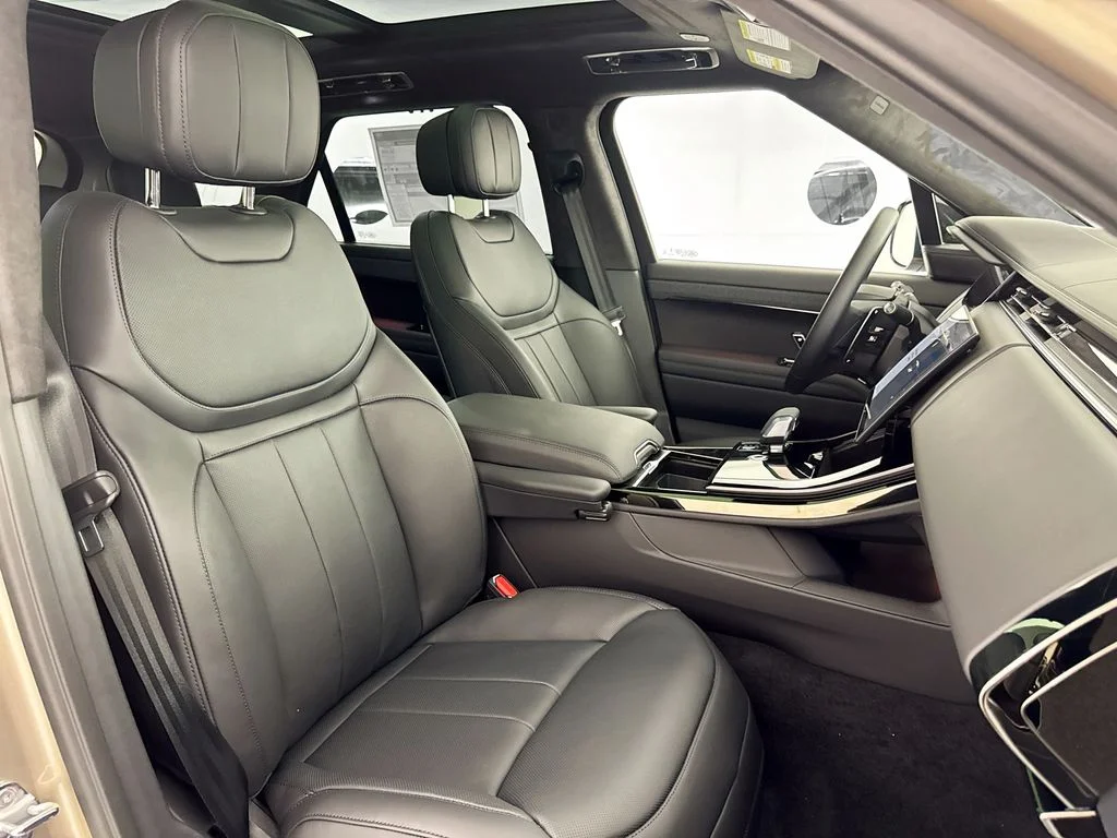 New 2026 Sunset Gold Land Rover Autobiography image 29