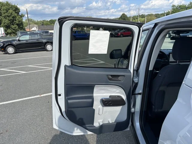 New 2026 Space White Metallic Ford XLT image 26