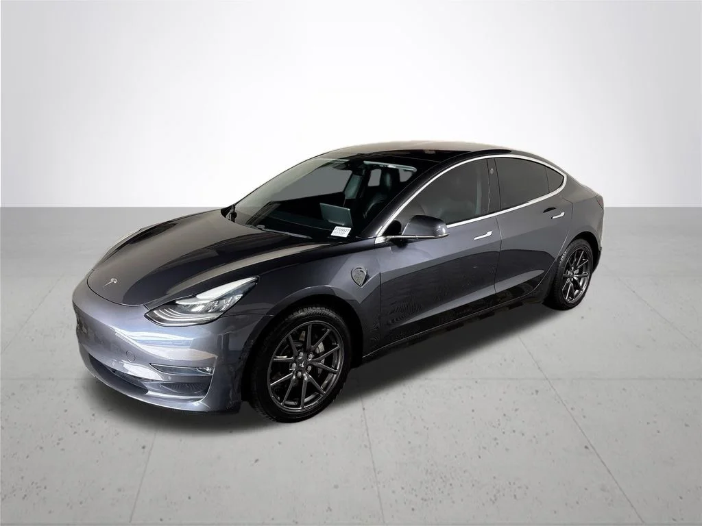 Used 2018 Tesla Model 3 Long Range Dual Motor with VIN 5YJ3E1EB1JF119354 for sale in Vancouver, WA