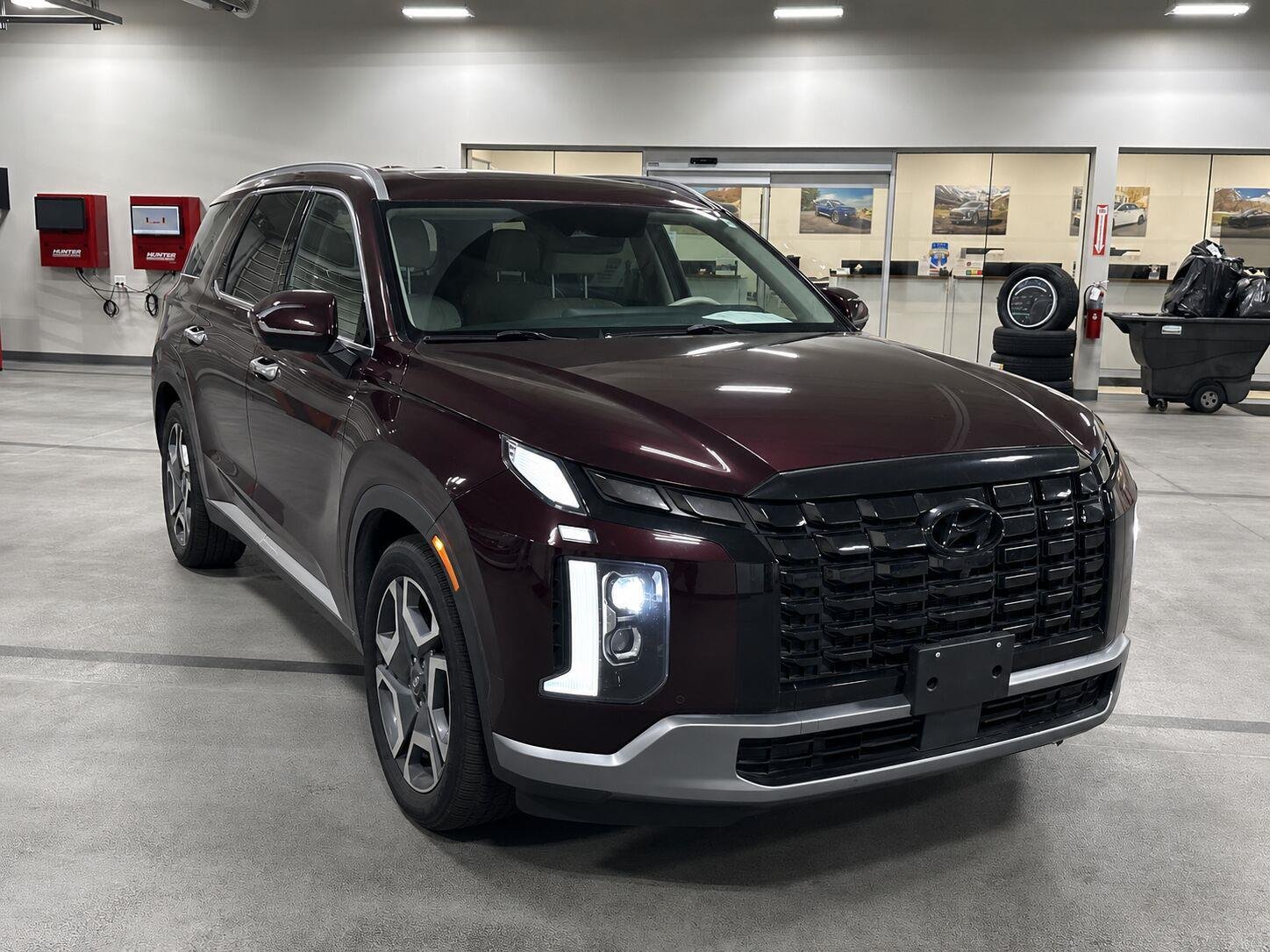 Certified Used 2024 Sierra Burgundy Hyundai Limited image 13