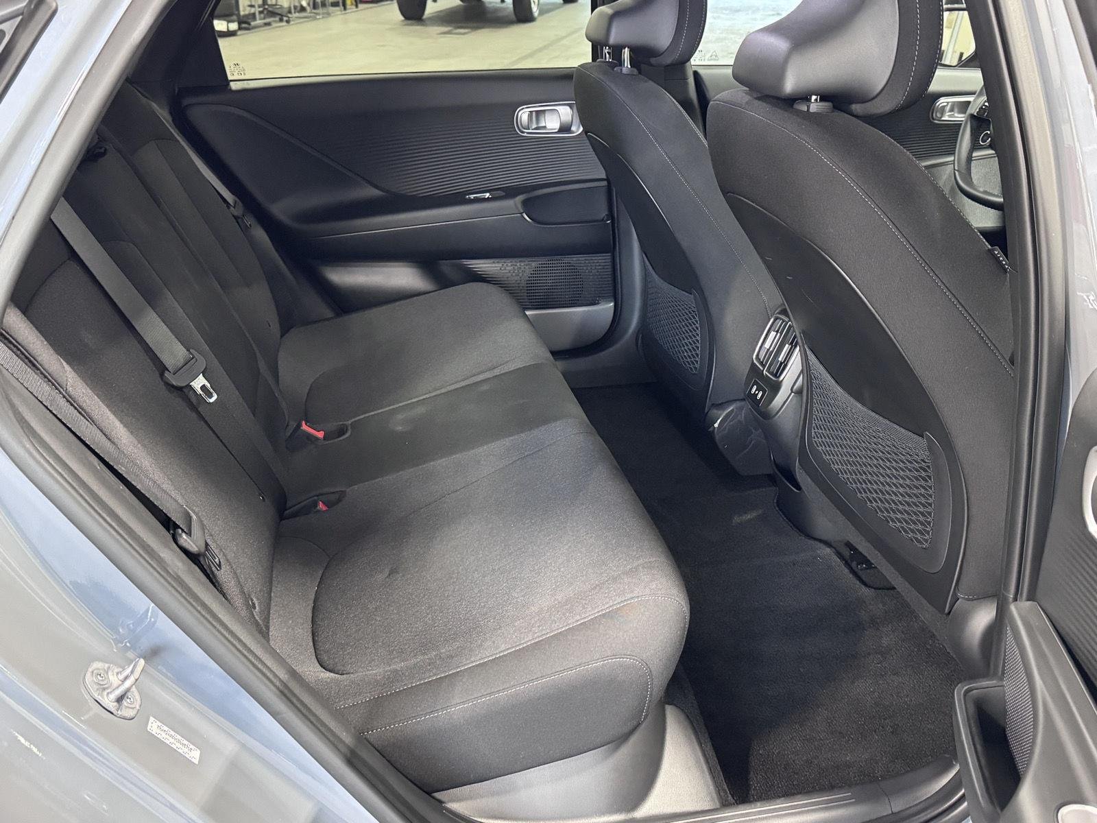 Certified Used 2025 Transmission Blue Hyundai SE image 21