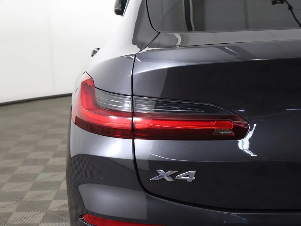 2023 BMW X4 30i - Photo 18