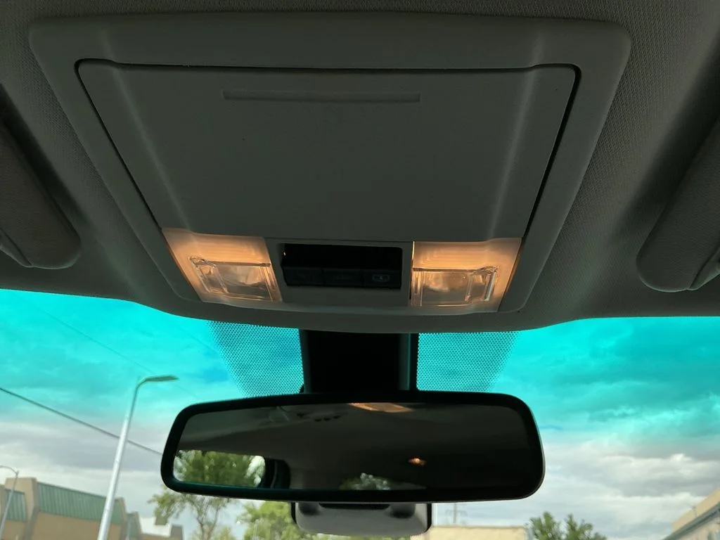 Used 2016 White Ford Platinum image 30
