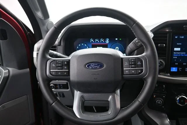 Used 2024 Rapid Red Met Tinted Cc Ford XLT image 15