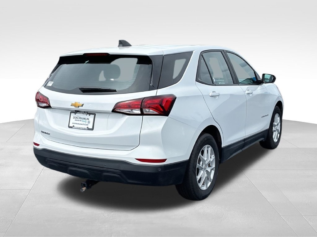 Used 2023 White Chevrolet LS image 8
