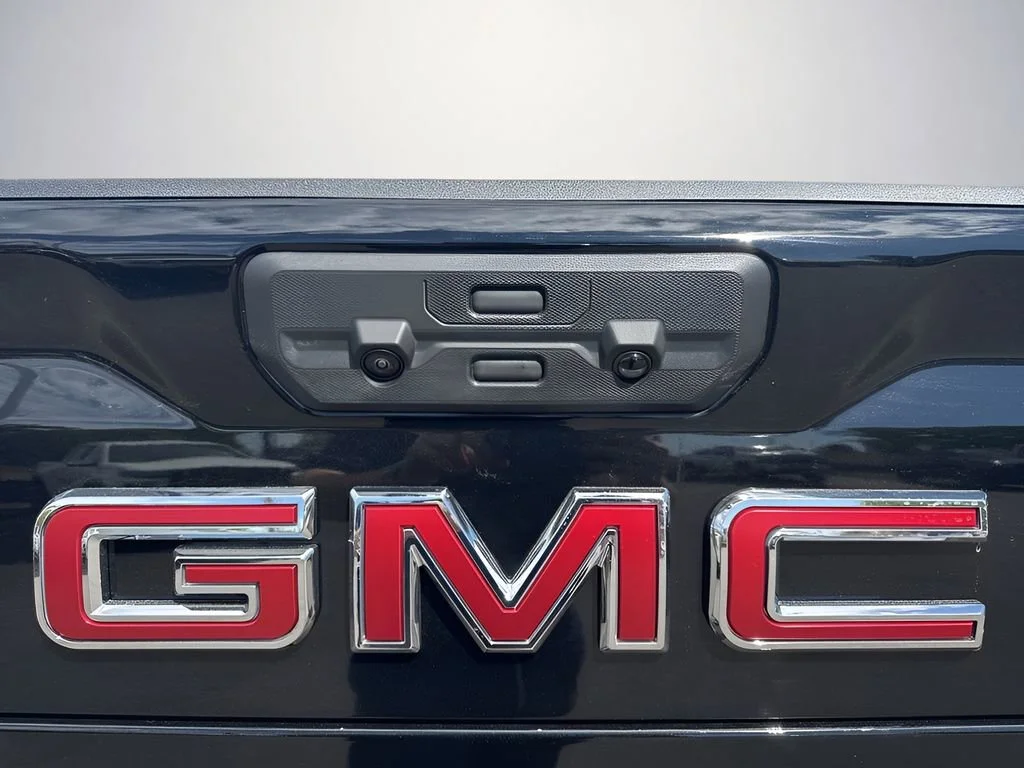 Used 2026 Onyx Black GMC AT4 image 37