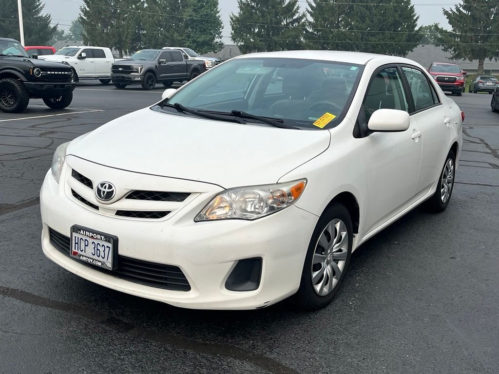 Used 2012 White Toyota LE image 8