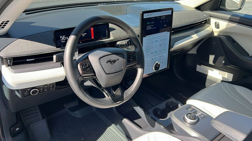 Used 2023 Gray Ford Premium image 11