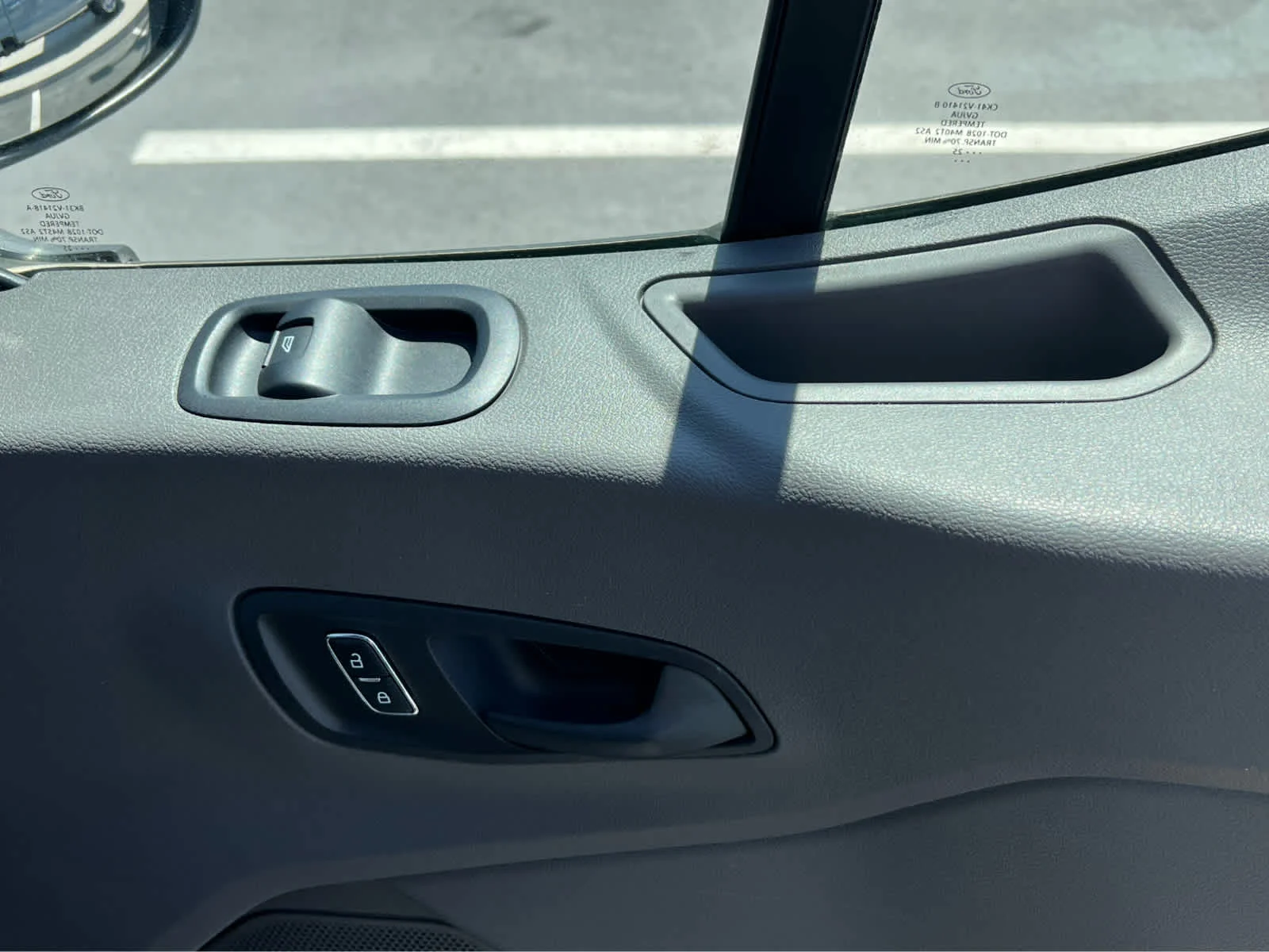 2025 Ford Transit Passenger Van XLT - Photo 19
