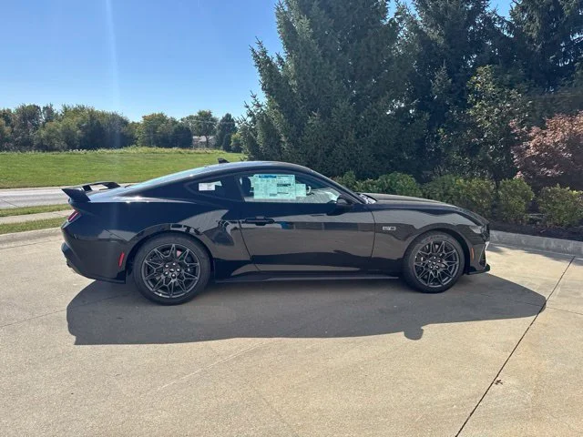 New 2026 Shadow Black Ford GT Premium image 29