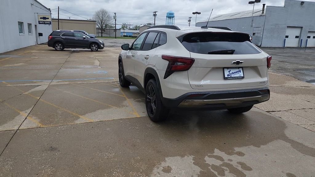 2026 Chevrolet Trax Activ - Photo 9