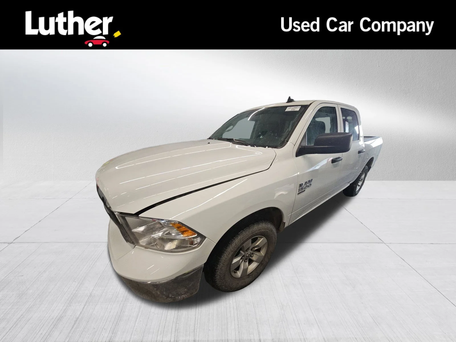 2023 RAM 1500 Classic SLT 4x4 Crew Cab 5'7's photo