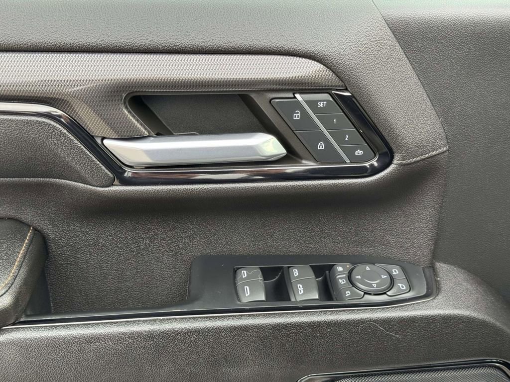 2024 GMC Sierra 2500HD AT4 - Photo 17