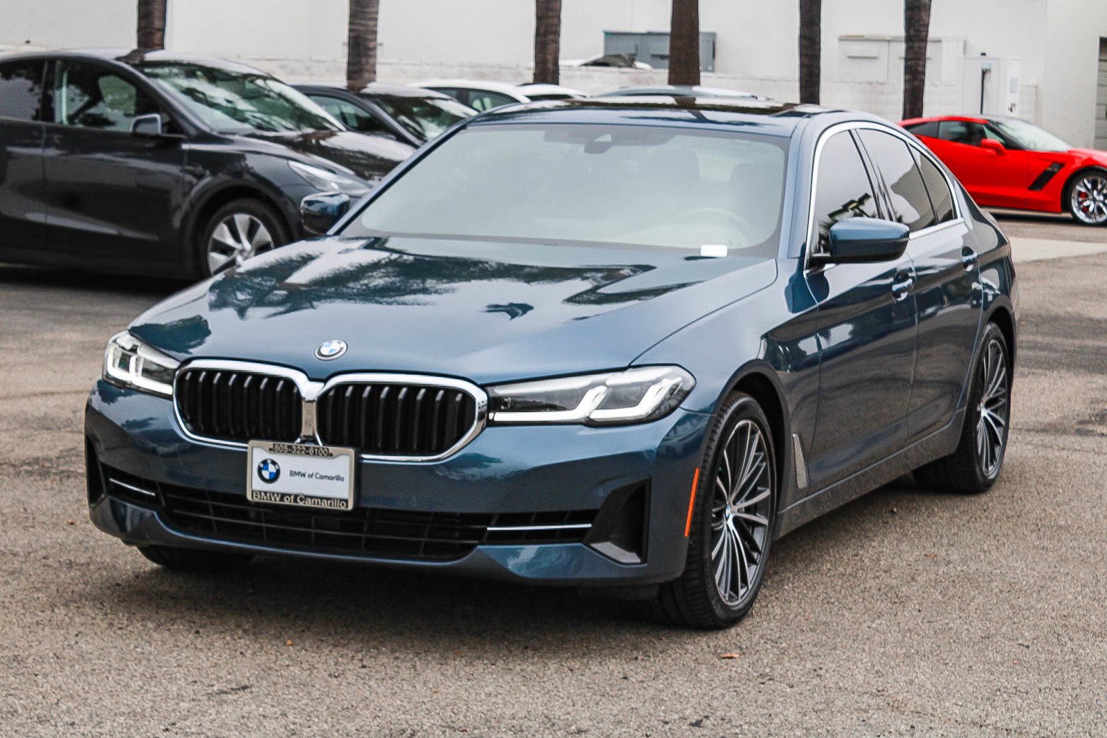 Used 2023 Arctic Race Blue metallic BMW 540i image 3
