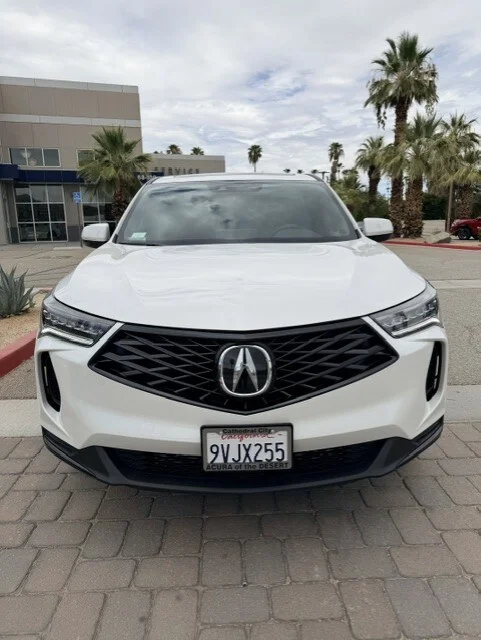 Used 2025 Platinum White Pearl Acura SH-AWD image 2