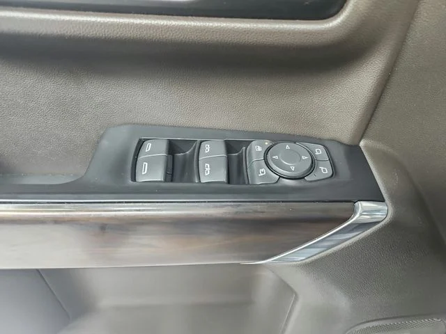Used 2019 Gray GMC SLT image 42