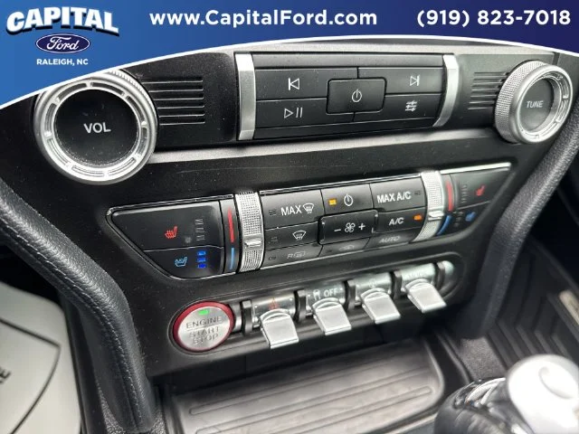 Used 2020 Black Ford GT Premium image 28